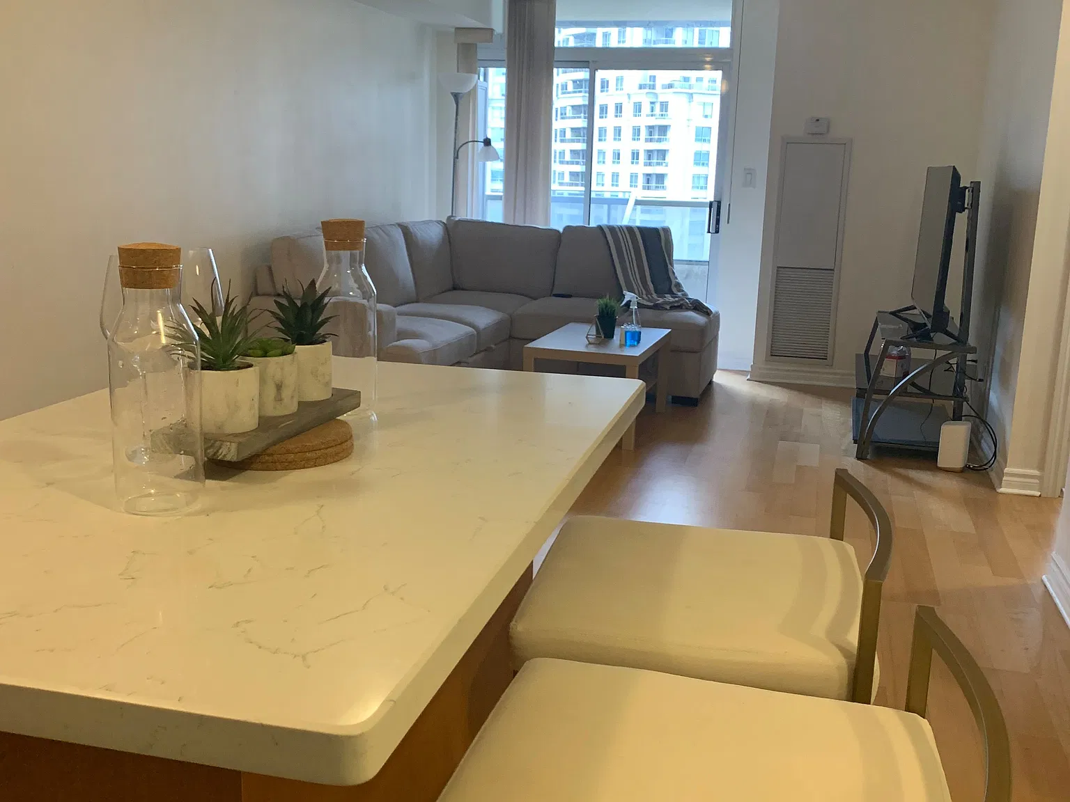 2 bed, $2,900 — Photo 2