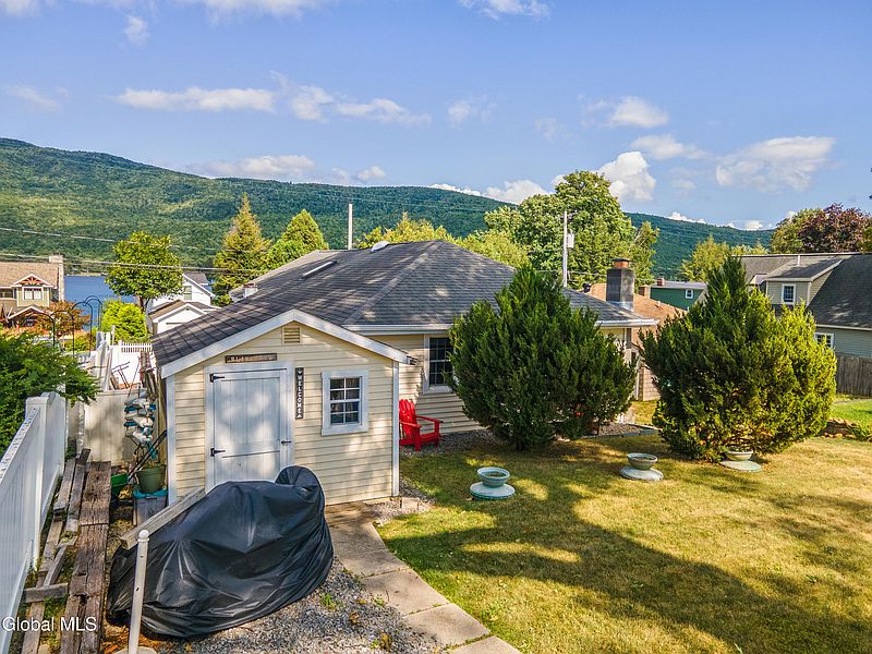 5th image of 331 Cleverdale Road