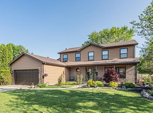 4339 Crabtree Ct, Gurnee, IL 60031