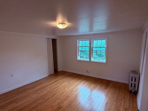 4th image of 931 James Ave #B
