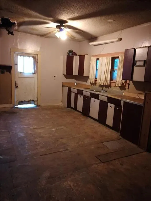 3 bed, 1408 sqft, $650 — Photo 4