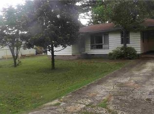 915 Marjorie St, Boaz, AL 35957