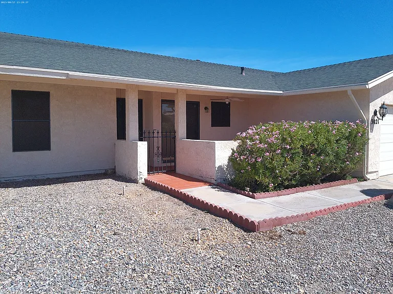 3021 Ranchero Dr — Photo 2