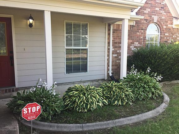 2nd image of 763 Lakemont Dr