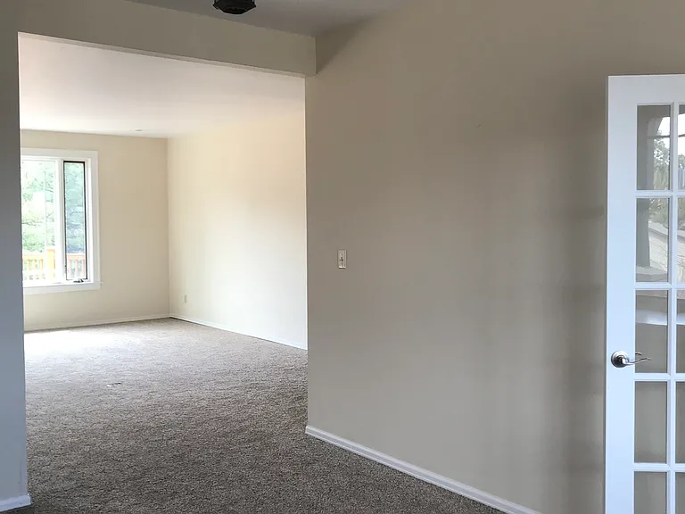 301 Timberline Dr — Photo 8