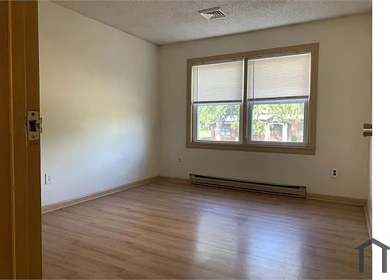 2 bed, 900 sqft, $1,725 — Photo 3