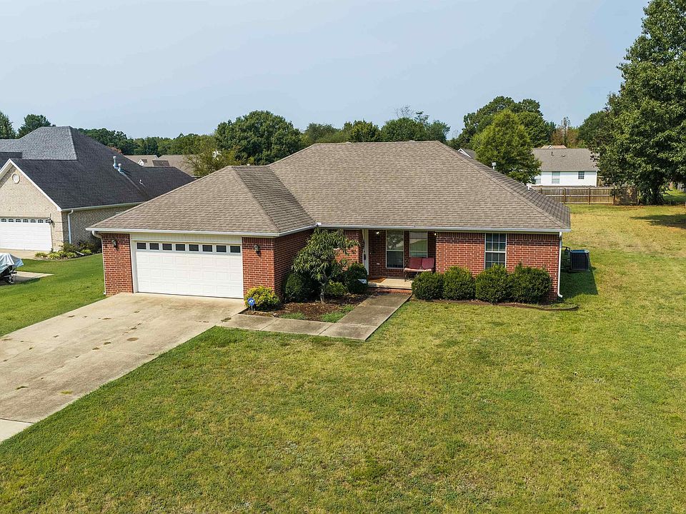 1st image of 143 Mary Irene Ln
