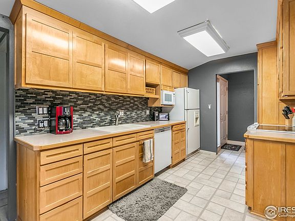 5th image of 2651 Mountair Ln