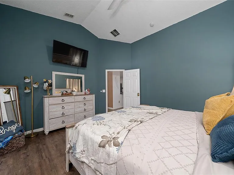 316 Westscott Dr — Photo 16