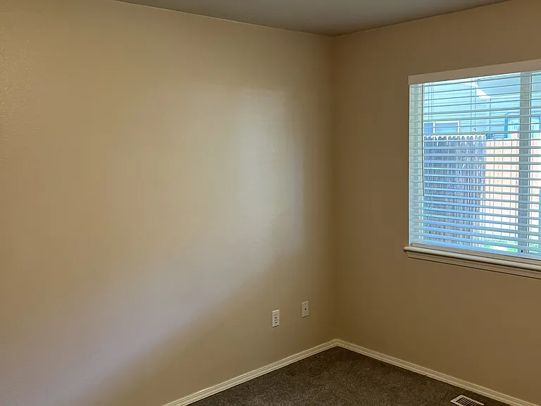 5933 N Cobbler Ln — Photo 11