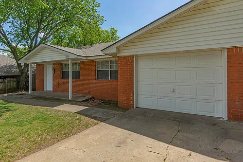 816 Delmar Ct Photo 1