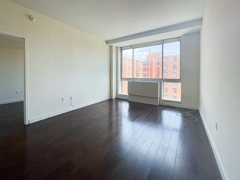 310 E 2nd St #8F — Photo 5