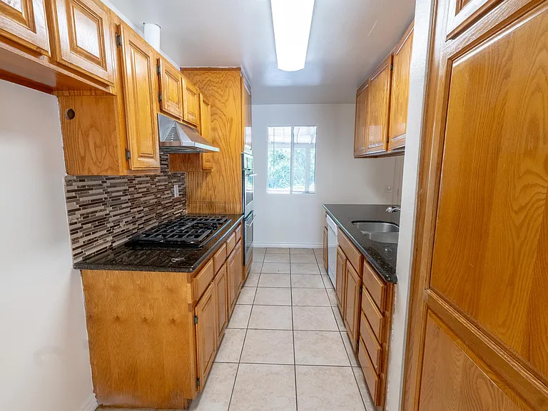 7325 Layton St — Photo 6