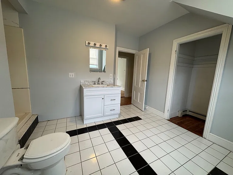 18 Amy St #2 — Photo 20