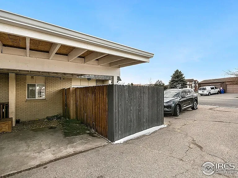 933 16th St SW #1 — Photo 16