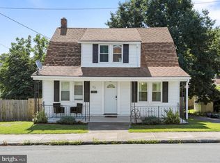 152 School St, Romney, WV