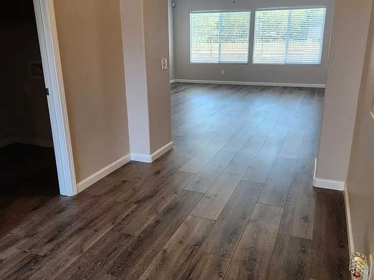 5602 Foxview Way — Photo 9