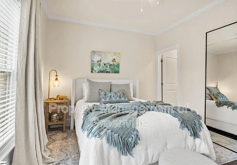 1505 E North St #2101 — Photo 9