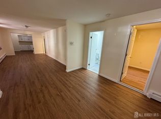 290 King St #A, Perth Amboy, NJ 08861