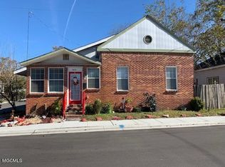 340 Reynoir St, Biloxi, MS 39530
