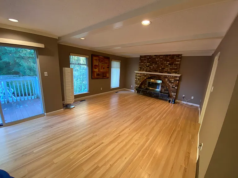 6368 Buckingham Dr — Photo 6