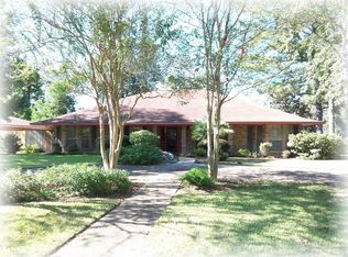 9685 S Riveroaks Dr, Baton Rouge, LA 70815