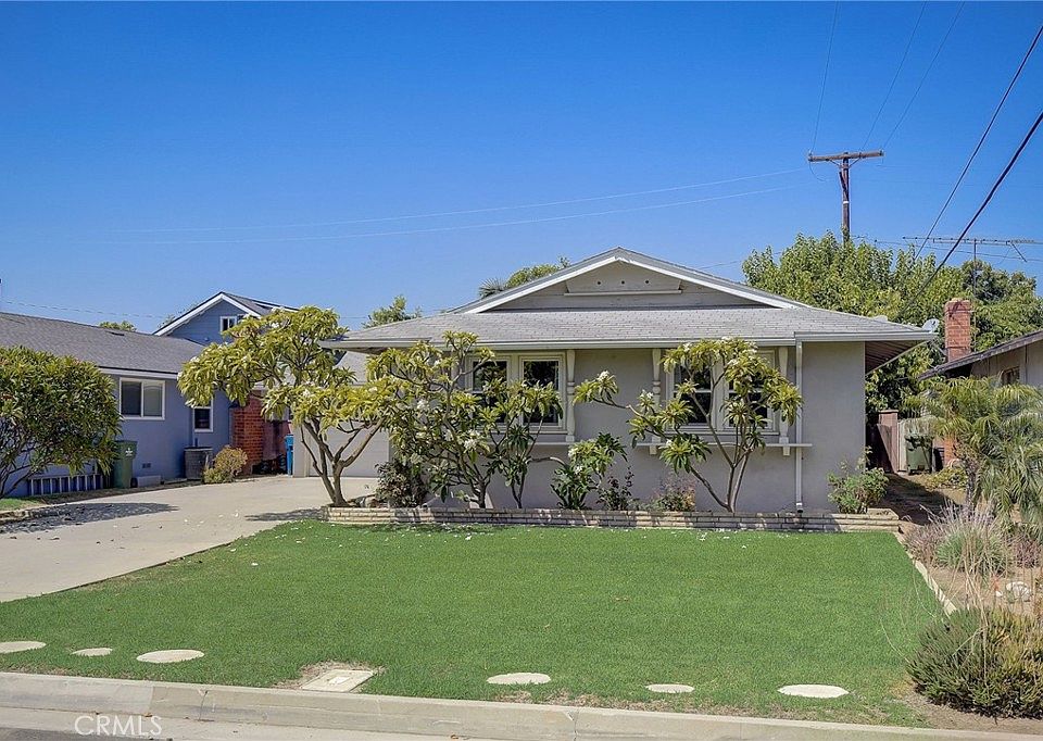 1st image of 10925 Grovedale Dr