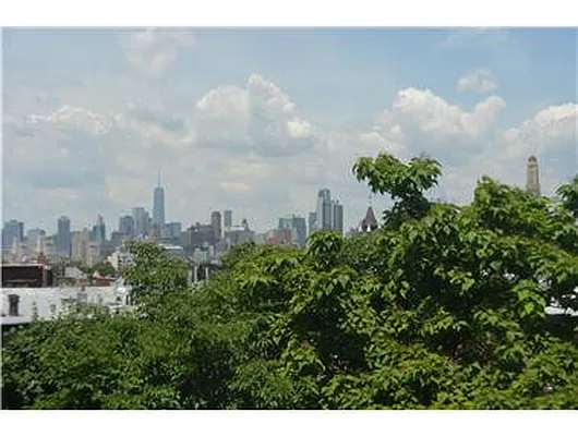 Rented by Douglas Elliman | media 7