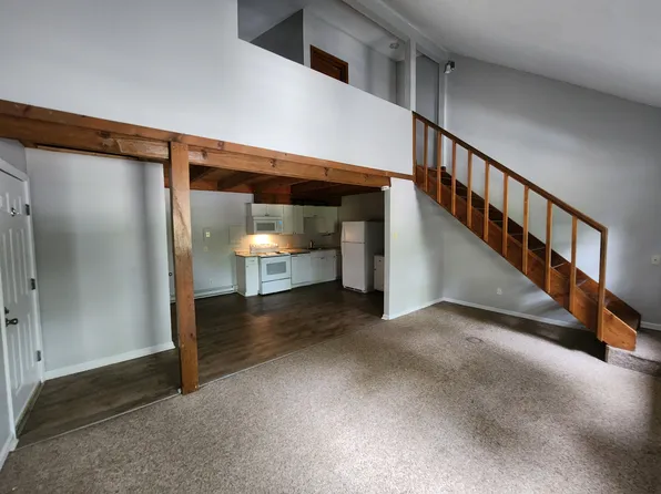 2 Conz St, Northampton, MA 01060