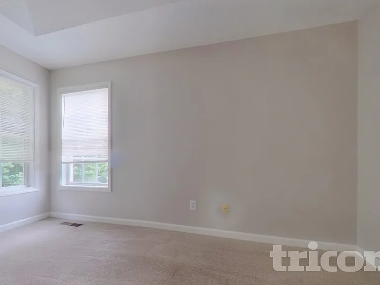 241 W Fork Way — Photo 8