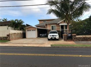 3207 Mooheau Ave, Honolulu, HI 96816