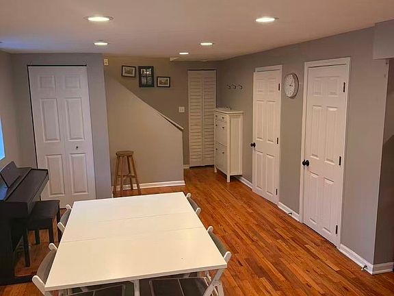 3rd image of 2315 W Waveland Ave #B