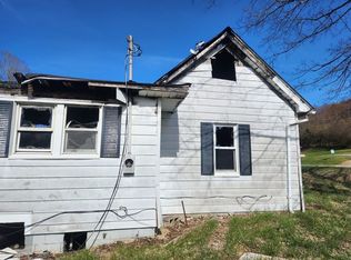 215 Old Quarry Rd, Saltville, VA 24370