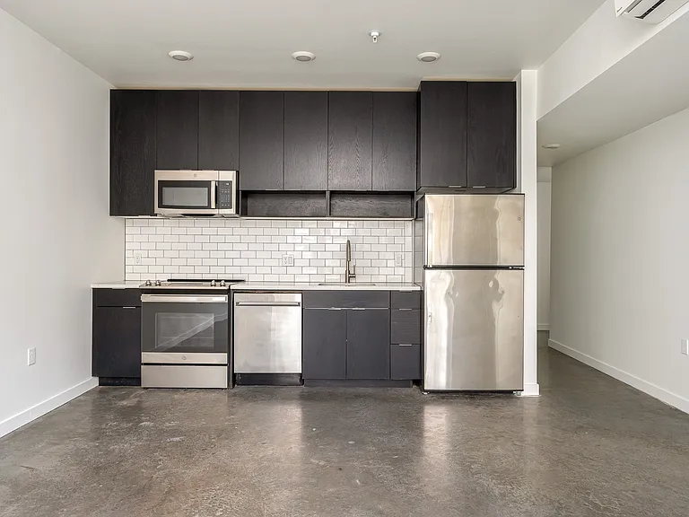 The Robert | Kitchen