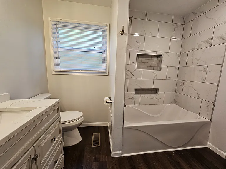 1st floor bathroom