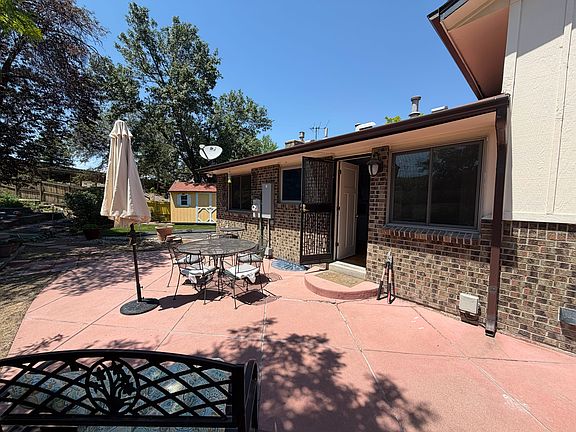 4th image of 10194 W Maryland Dr