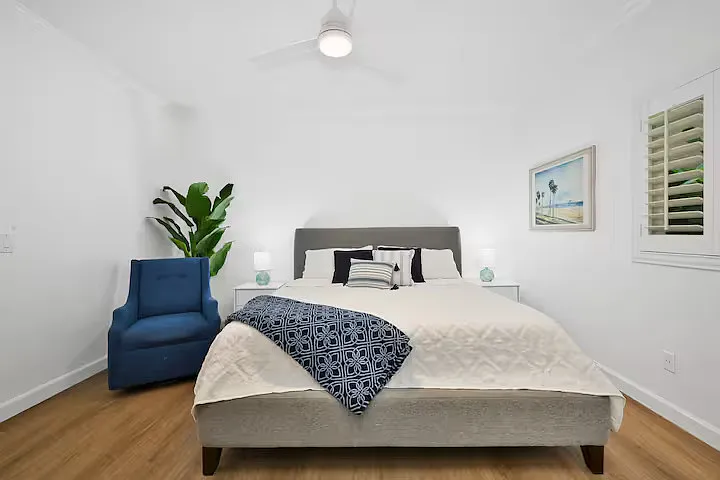 900 Pacific Coast Hwy #111 — Photo 17