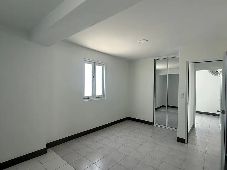 623 Baleare Urb Puerto Nuevo — Photo 13