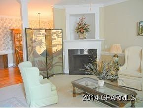 4th image of 2109 B Dovedale Dr