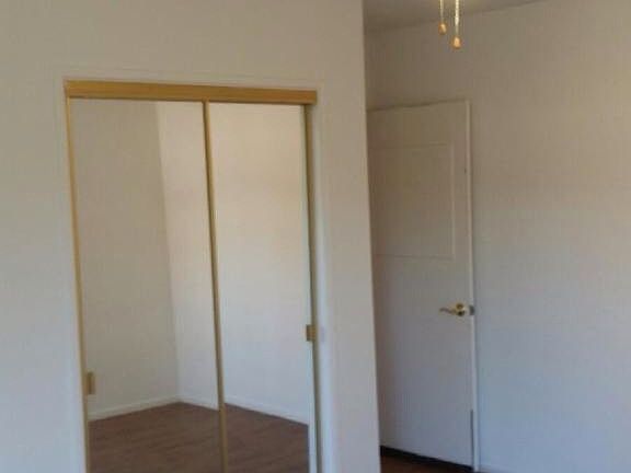 5th image of 14833 Willard St