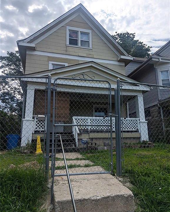 1st image of 3319 Holmes St