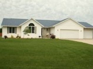 5819 N Violet View Dr, Milton, WI 53563