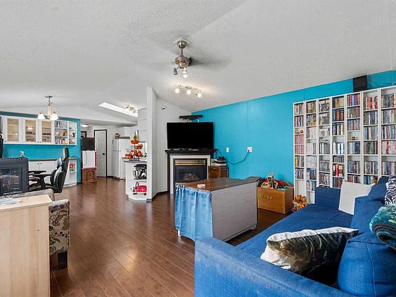 5th image of 1101 84th St NE #332