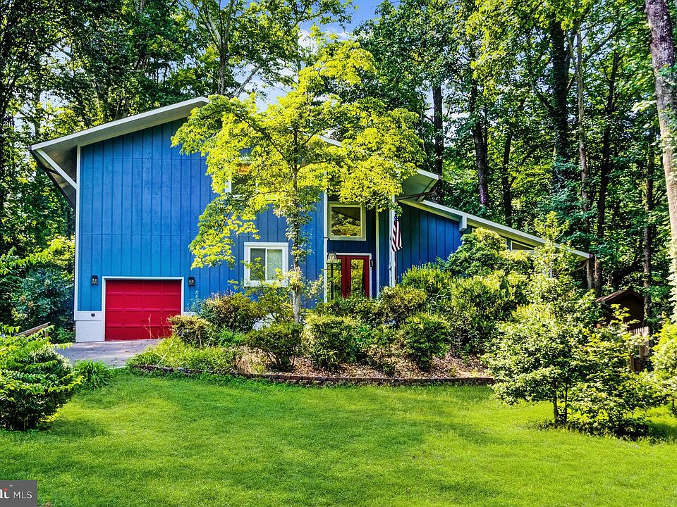 1st image of 1304 Heatherbrook Ct