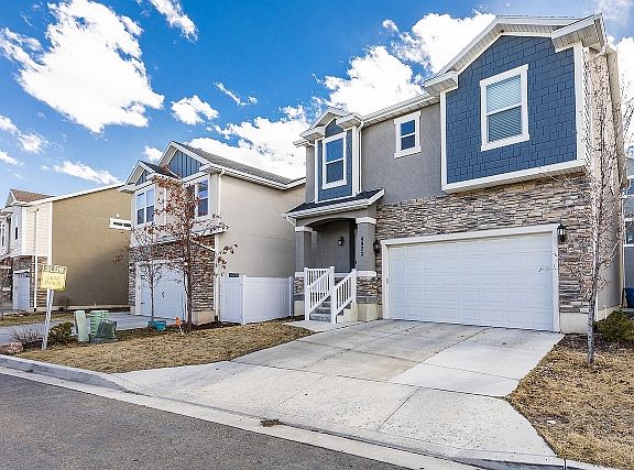 3rd image of 4923 W Yellow Topaz Dr