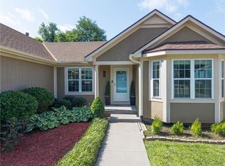 808 Old Stage Rd, Pleasant Hill, MO 64080