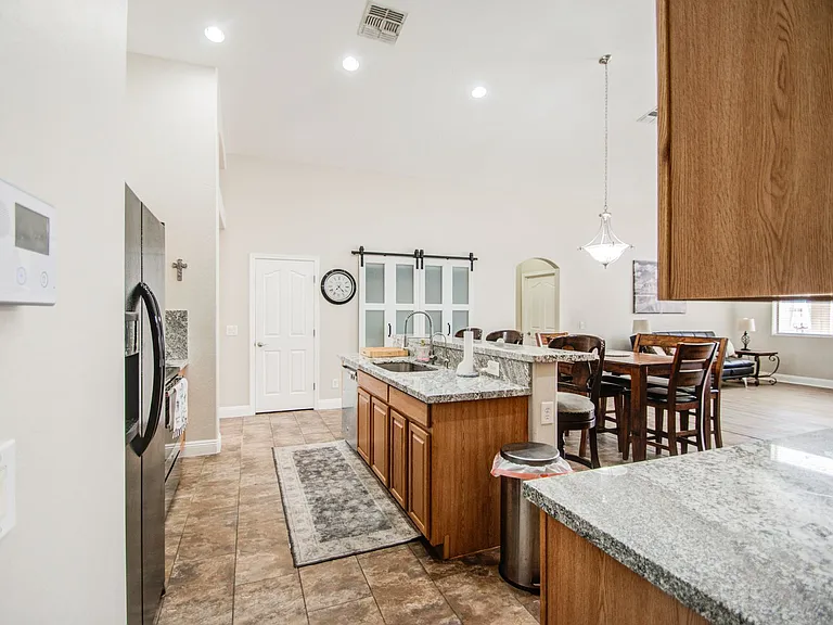 43205 W Roth Rd — Photo 11