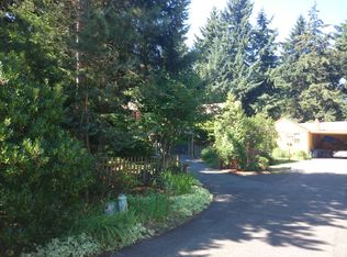 9439 37th Ave SW, Seattle, WA 98126