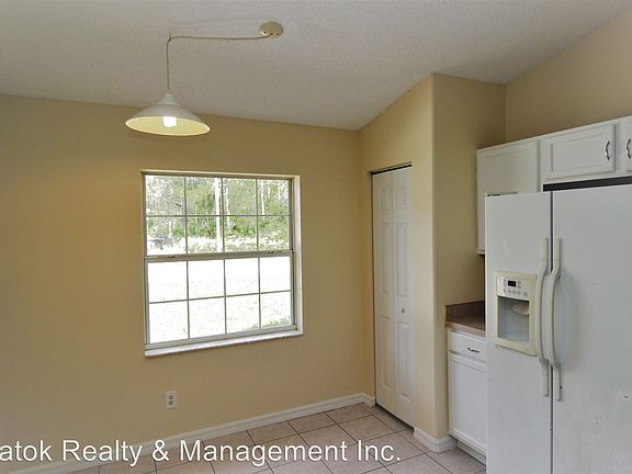 5th image of 84 Ramblewood Dr