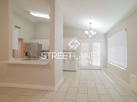 4th image of 6430 W Saguaro Dr